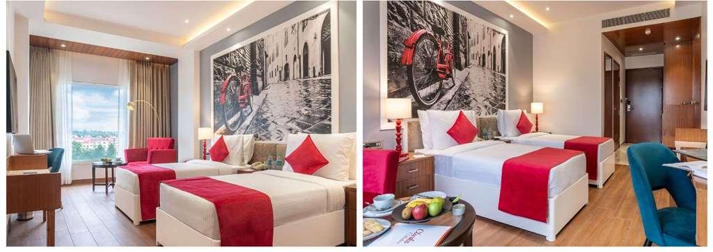Clarion Hotel Epicure Dehradun Oda fotoğraf